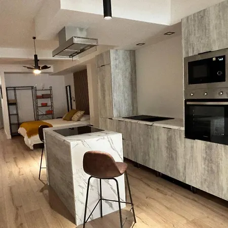 San Miguel Deluxe I - * Torremolinos