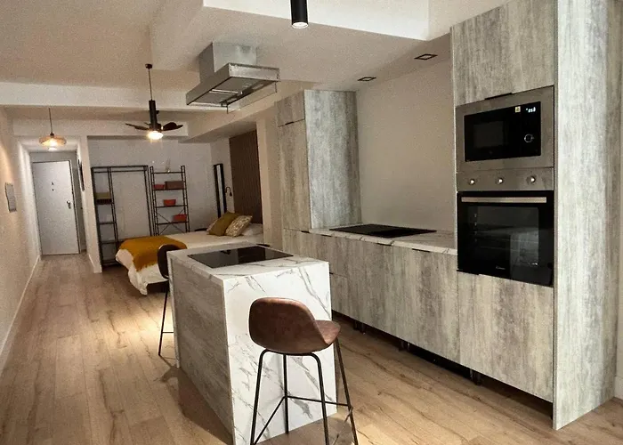 San Miguel Deluxe I - * Torremolinos