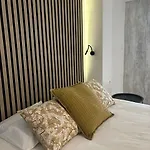 San Miguel Deluxe I - *